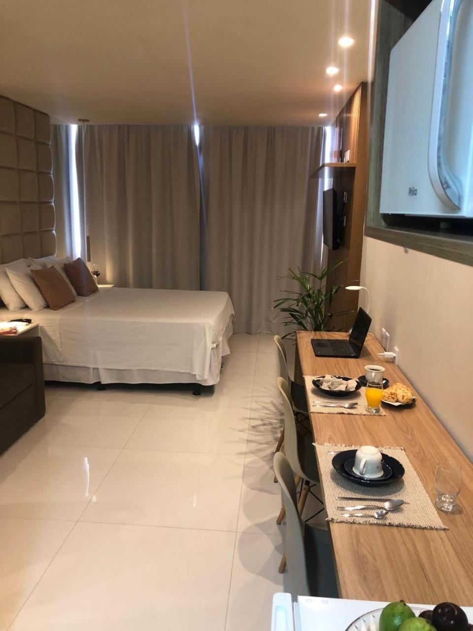 Oito Zero Um - Flat Sol Victoria Marina Apartment Salvador Luaran gambar